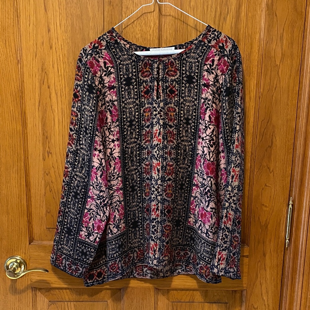 Violet & Claire Black and Pink Floral Blouse